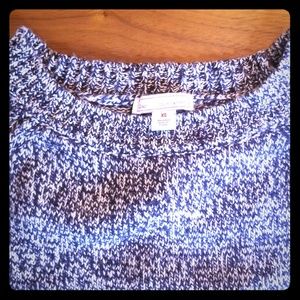 Wool blue and white pullover sweater